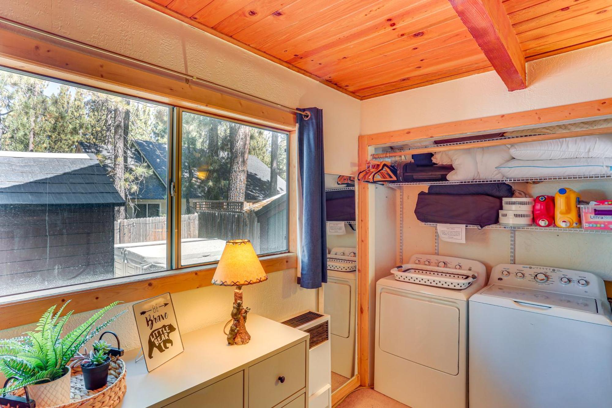 Big Bear Lake Cabin About 1 Mi To Snow Summitandbig Bear Villa Екстериор снимка